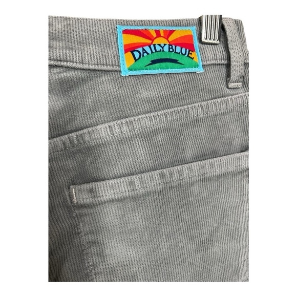 Daily Blue Boost Button Fly Denim in Lead Classic Leg Jeans  Size 25 $320 - Picture 6 of 16